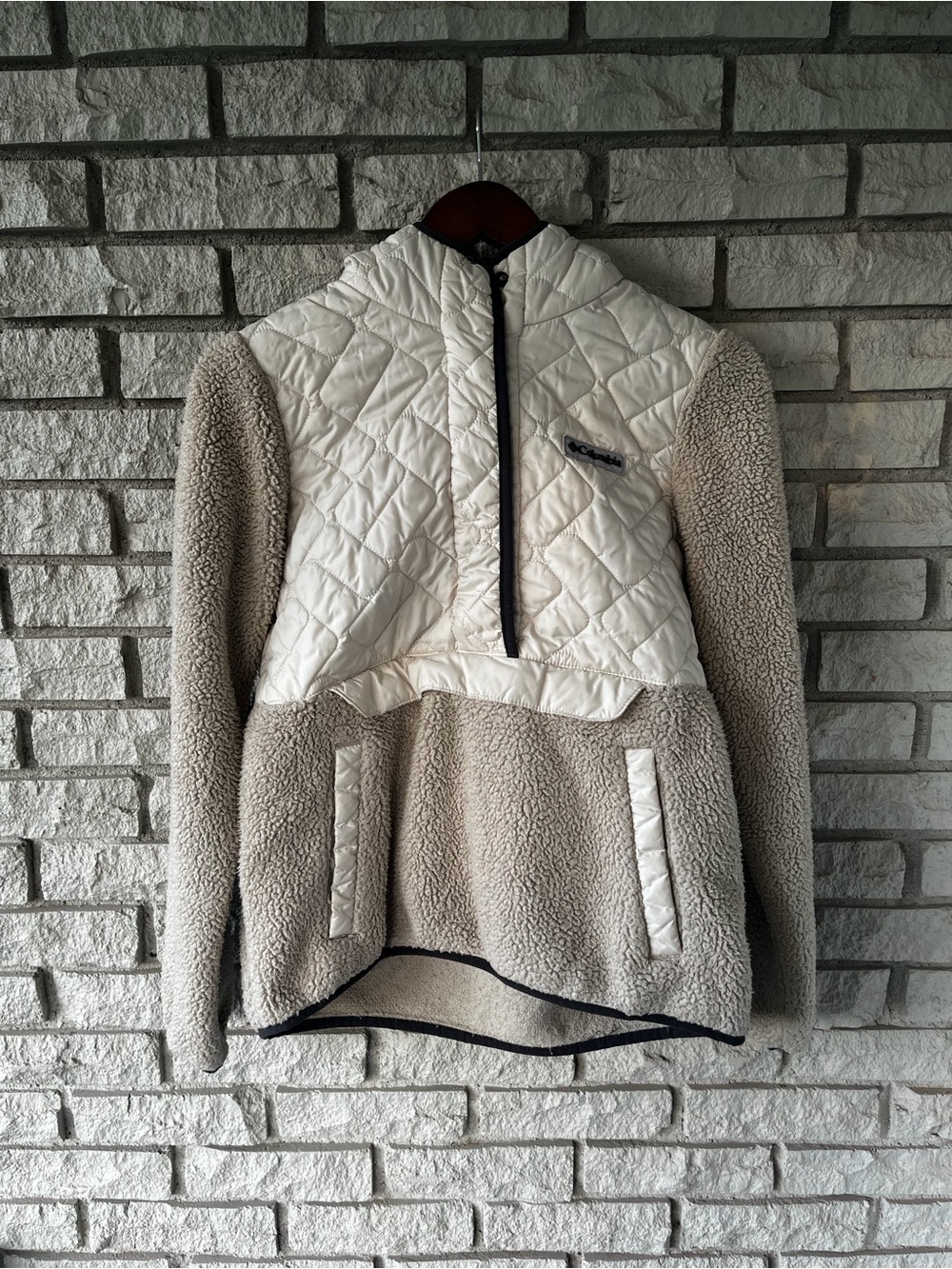 Columbia Sweet View Cream/Taupe Sherpa Fleece Quilted Hooded Pullover Size Small
